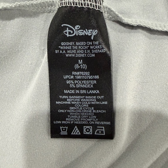 Disney ‘Winnie the Pooh’ Gray Graphic T-Shirt with Winnie and Piglet & Text - Picture 7 of 8